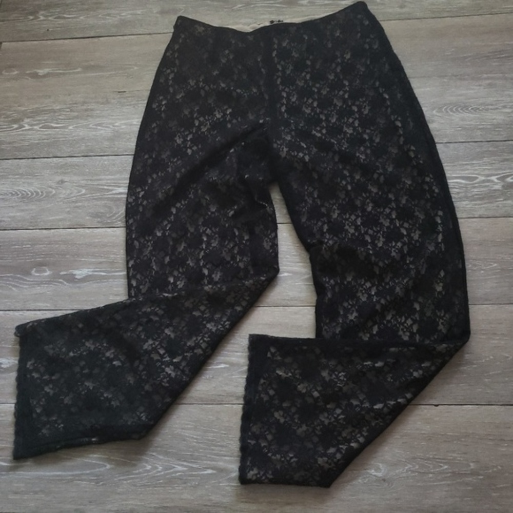 Donna Ricco black lace zip up‎ pants size12